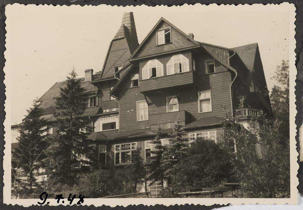 Bierutowice (obecnie Karpacz Górny), willa